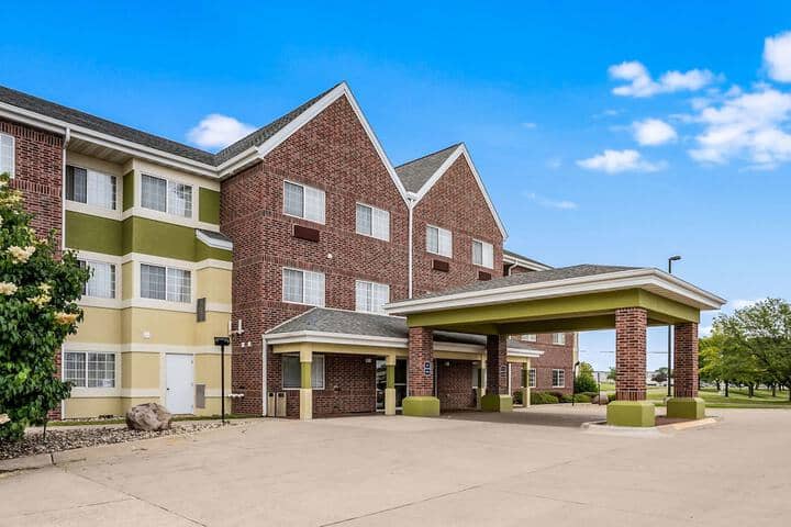 Hotel 65 of 67