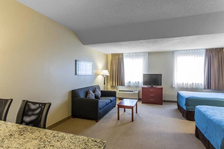 Room 26 of 48