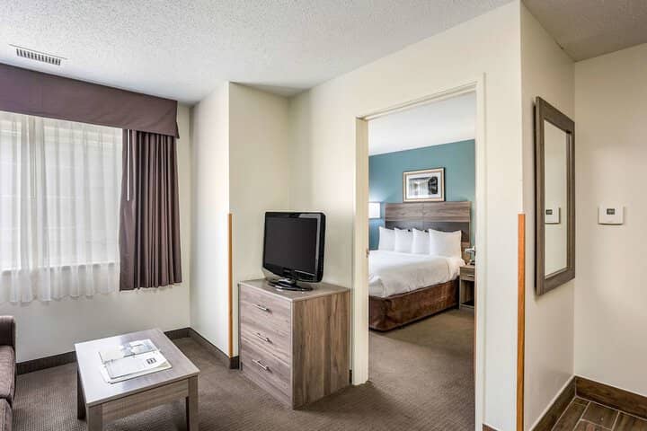 Room 13 of 67