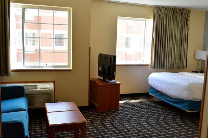 Room 7 of 57